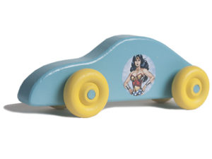 wonder_woman_blue_car